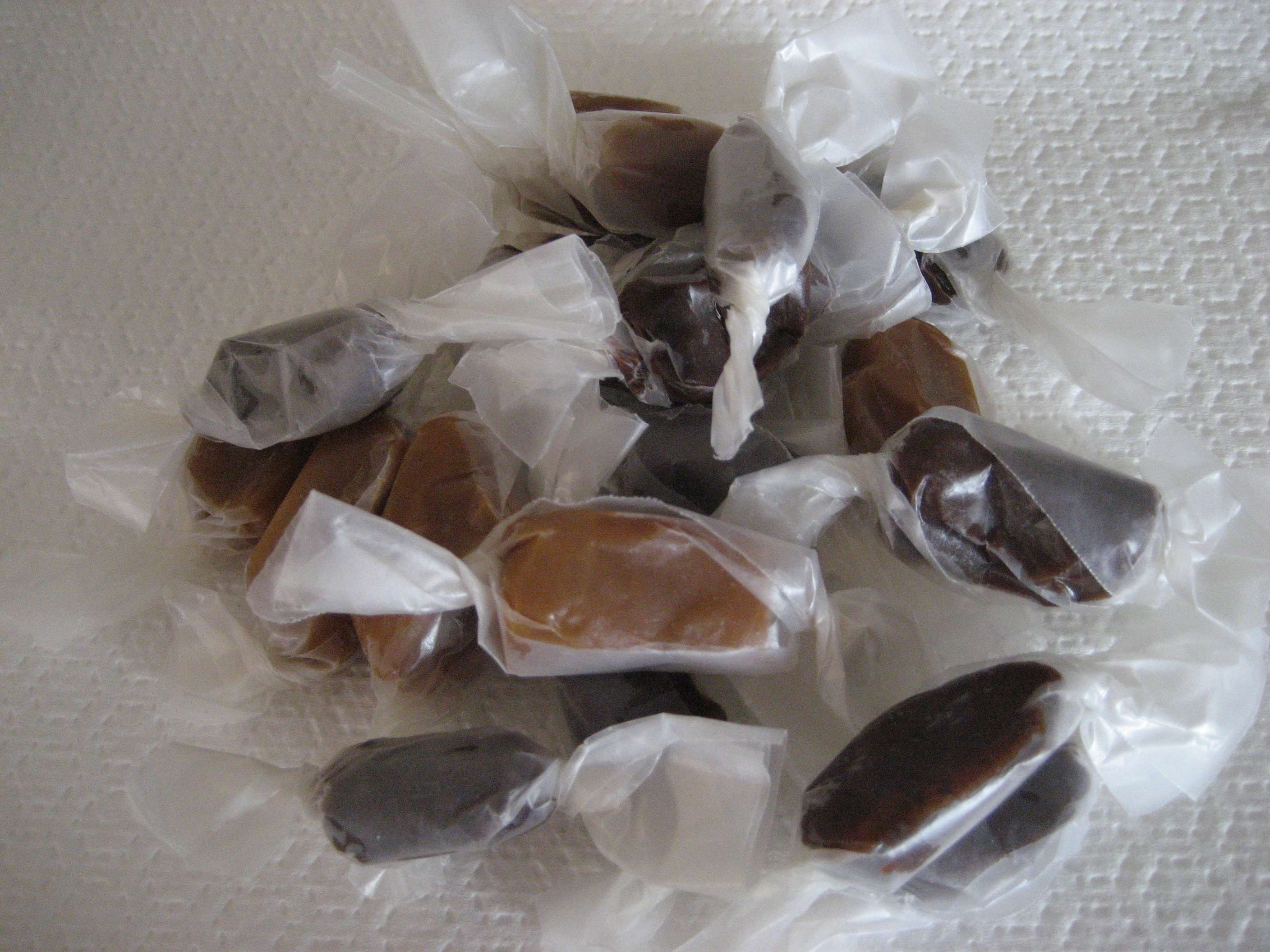 (13)Vanilla Or Chocolate Caramels
